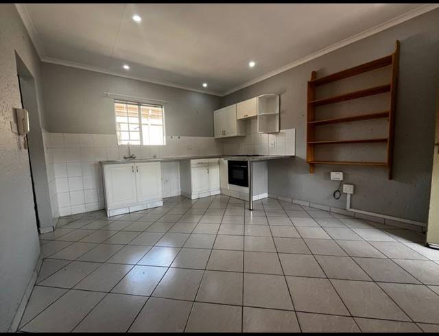1 BEDROOM PROPERTY TO RENT IN KENLEAF